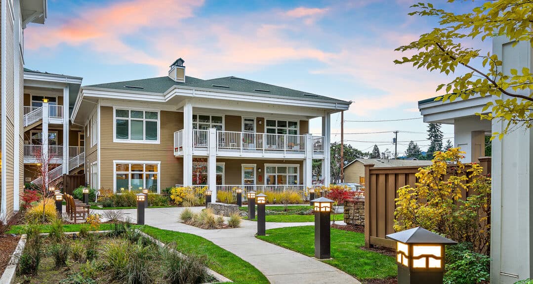 Courtyard View of the 29th Place Senior Living Apartment Homes at Cascade Manor